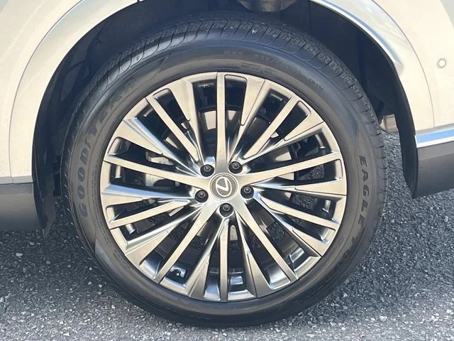 Certified Used 2023 IRIDIUM Lexus 350 Luxury image 8