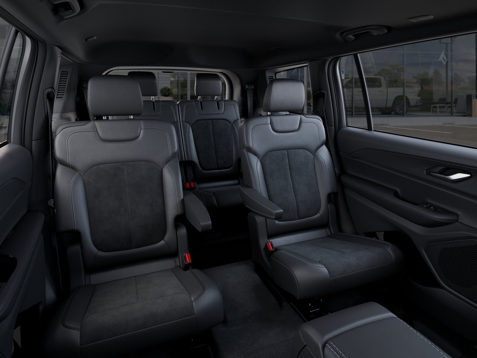 New 2025 Silver Zynith Exterior Paint Jeep Altitude X 4x4 image 34