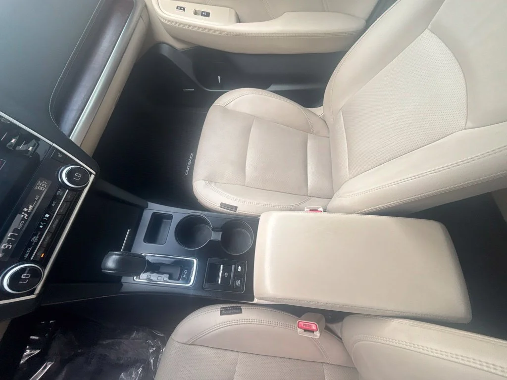 Used 2018 Black Subaru 2.5i image 15