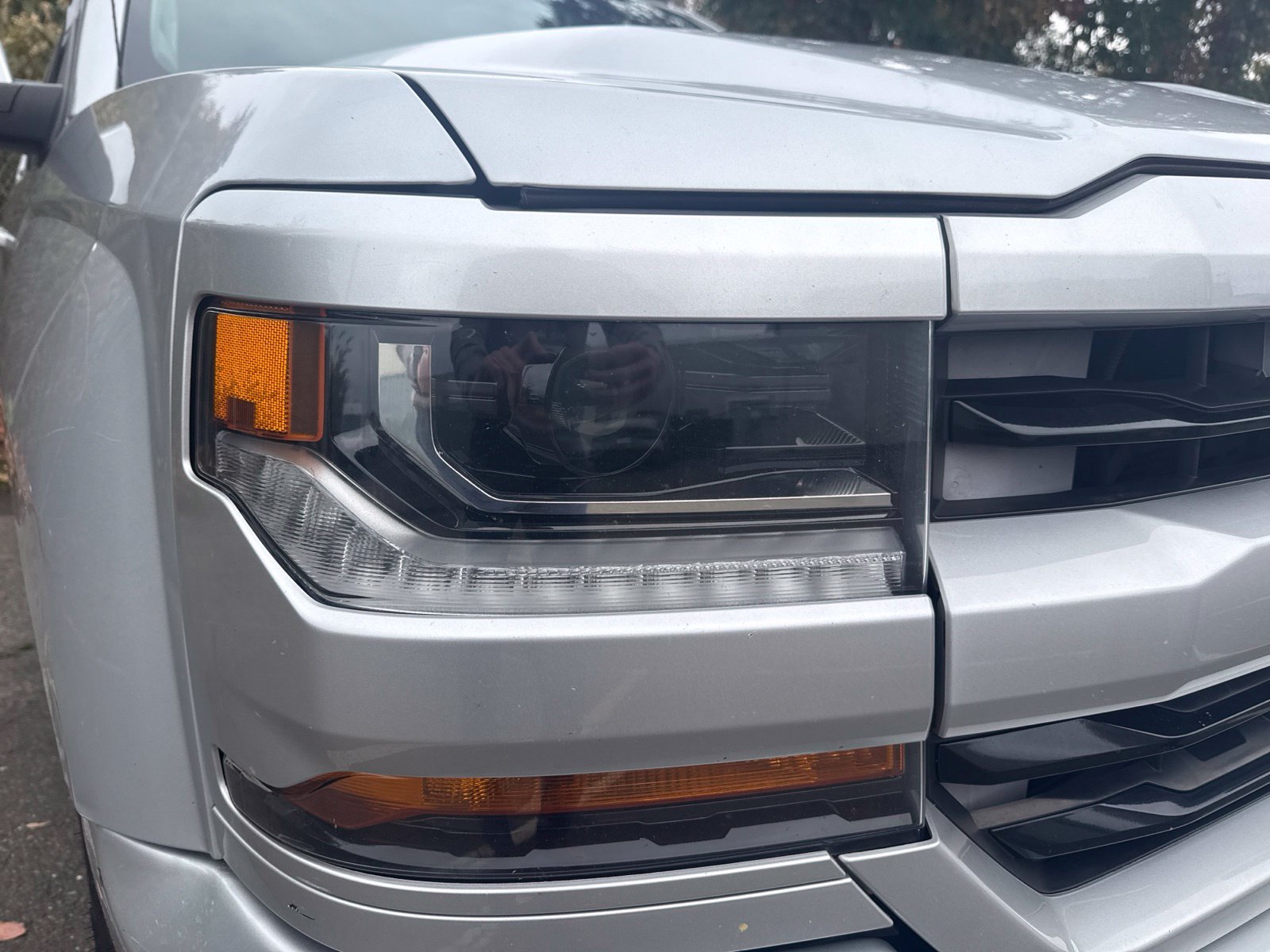 Used 2016 Silver Ice Metallic Chevrolet LT image 3