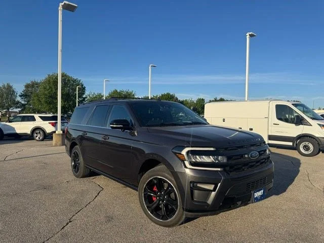 2022 Ford Expedition Limited MAX 4x4's photo