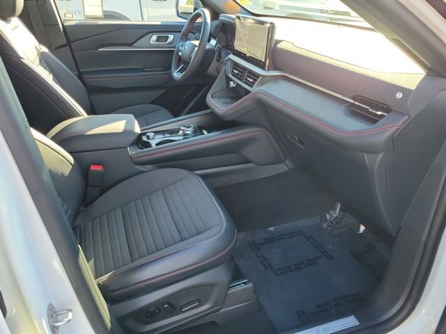 Used 2025 Star White Ford ST-Line image 16