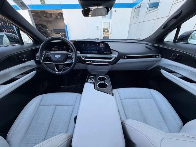 2024 Cadillac LYRIQ Luxury 1 - Photo 9