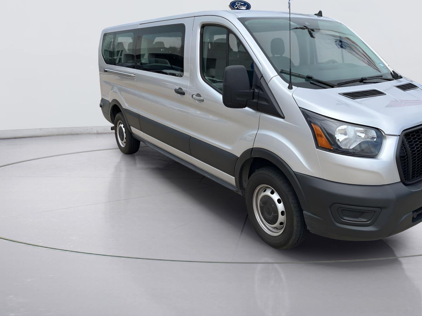 Used 2024 Ingot Silver Ford XL image 1