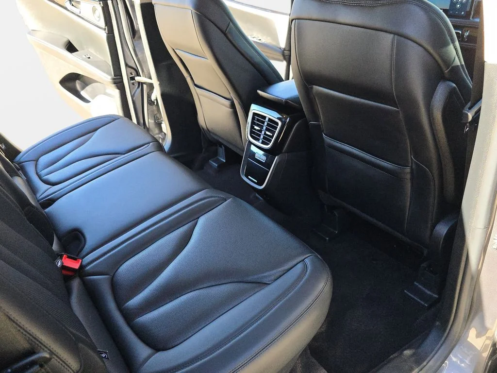 Used 2021 Gray Lincoln Reserve image 36