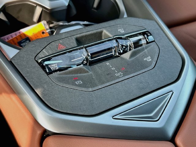New 2027 Gray BMW Xdrive40i image 12