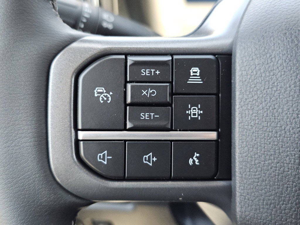 New 2026 Carbonized Gray Metallic Ford LARIAT image 18