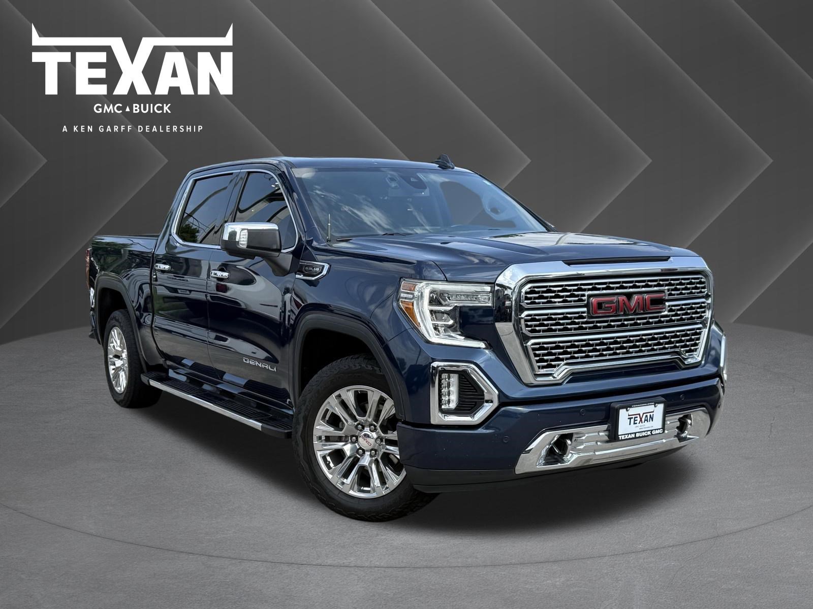 2021 GMC Sierra 4WD Crew Cab Short Box Denali's photo