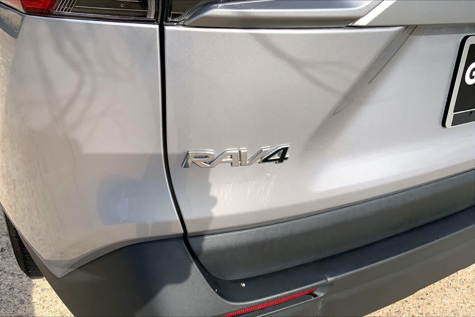 Used 2022 Silver Sky Metallic Toyota Hybrid XLE image 30