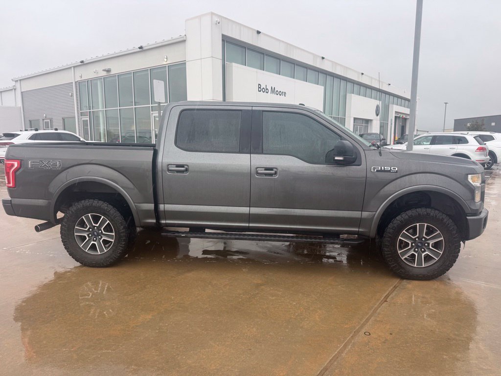 Used 2016 Magnetic Ford XLT image 2