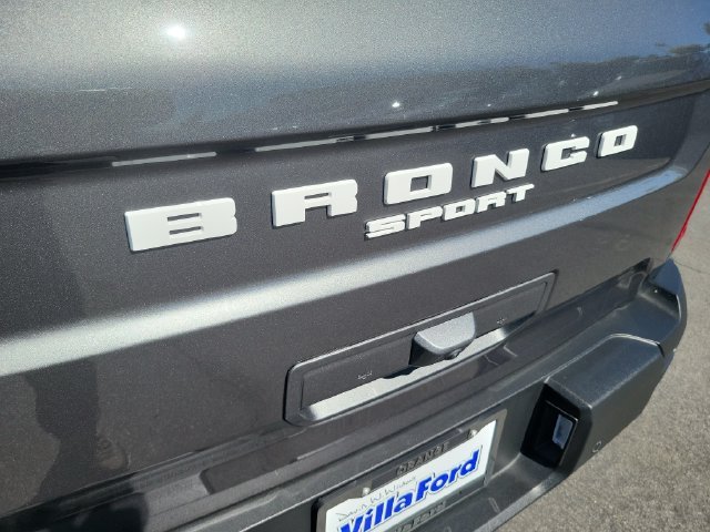 New 2026 Carbonized Gray Metallic Ford Badlands® image 21