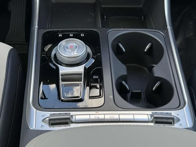 2026 Kia Carnival SX - Photo 22