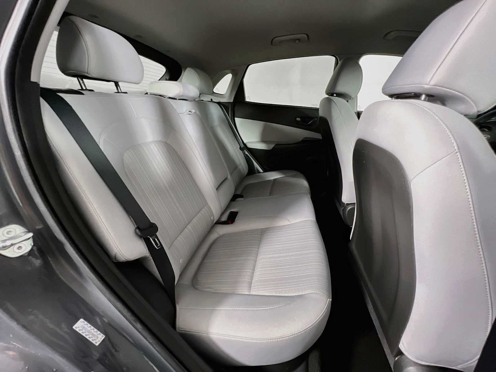 Used 2023 Ecotronic Gray Hyundai SEL image 25
