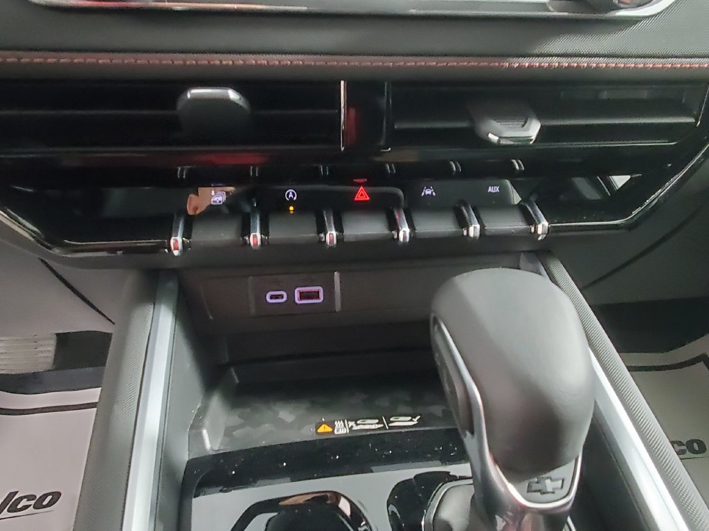 2026 Chevrolet Colorado Z71 - Photo 23