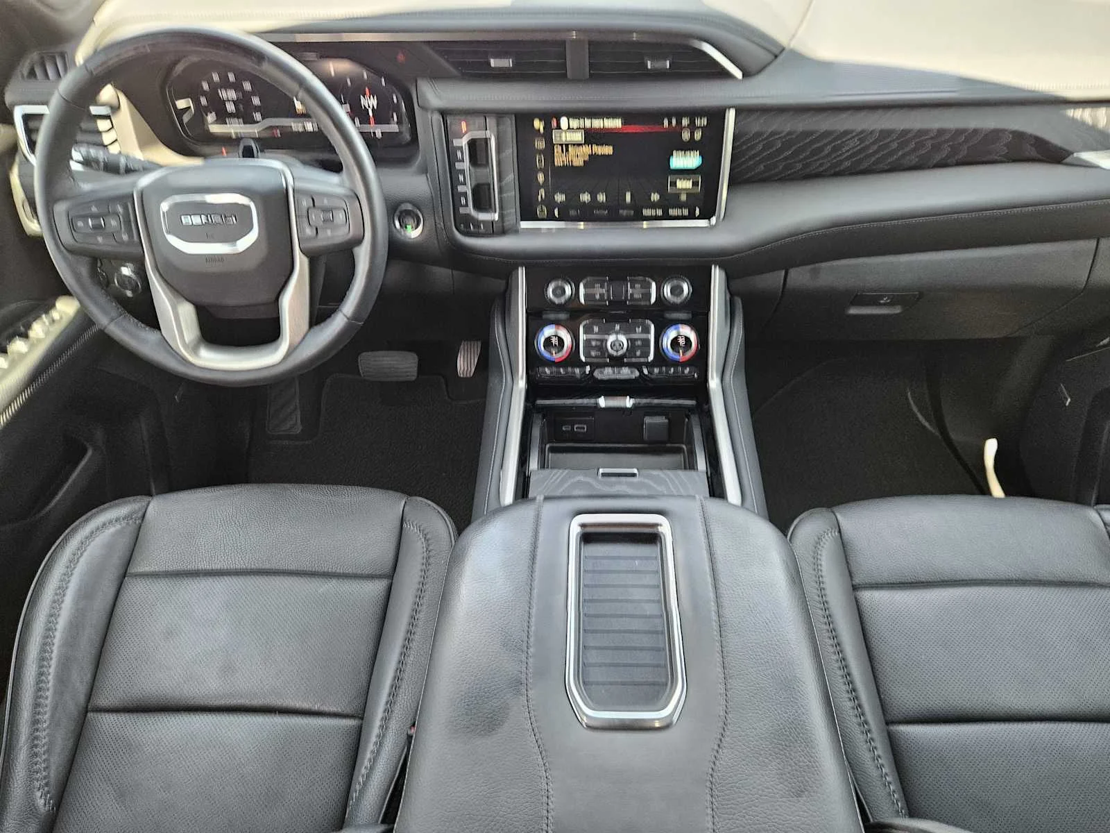 Used 2023 White Frost Tricoat GMC Denali image 25