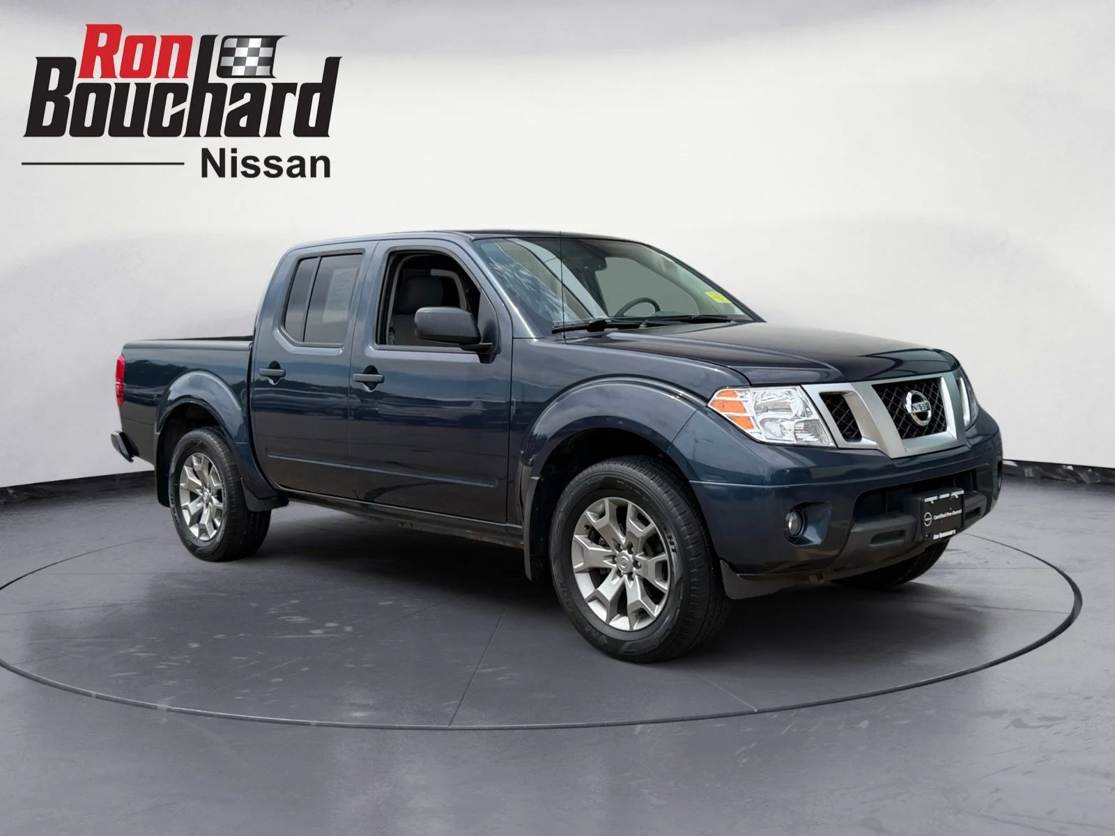 Used 2020 Arctic Blue Metallic Nissan SV image 1