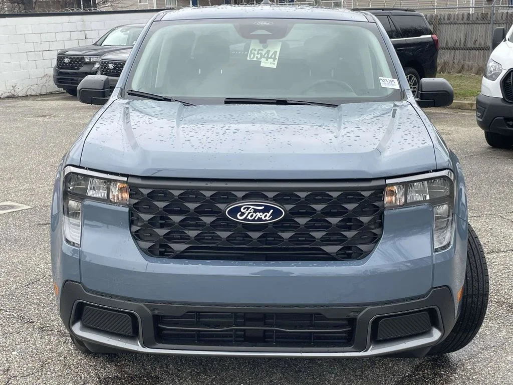 New 2026 Gray Ford XLT image 8