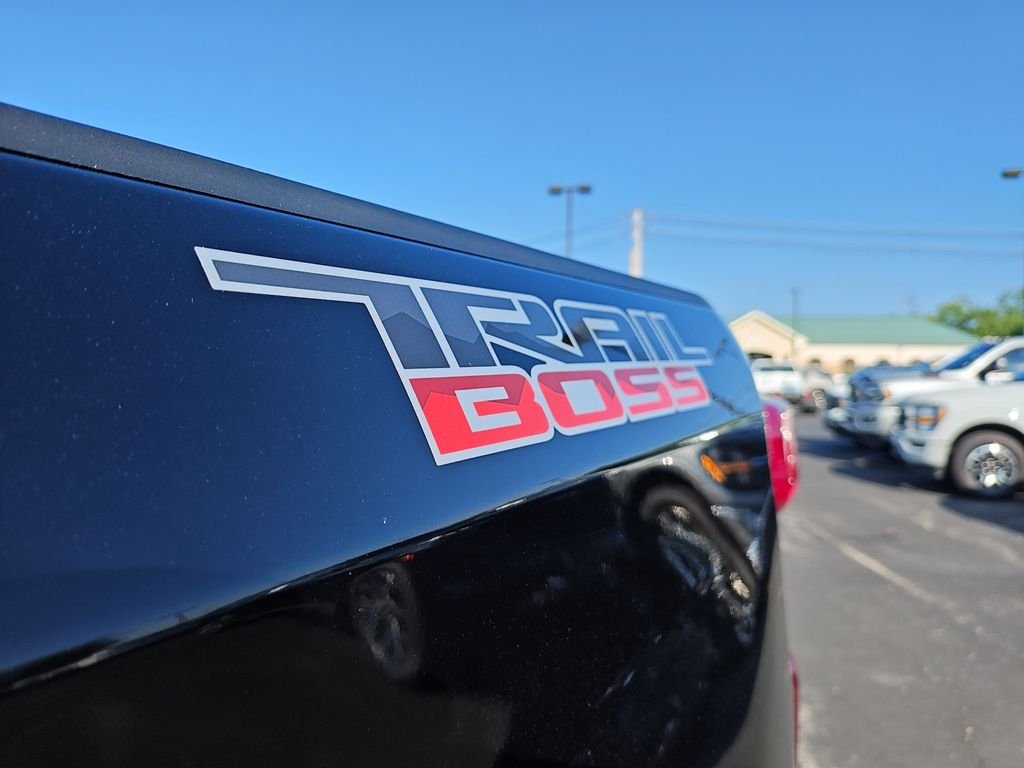 Used 2023 Black Chevrolet LT Trail Boss image 27