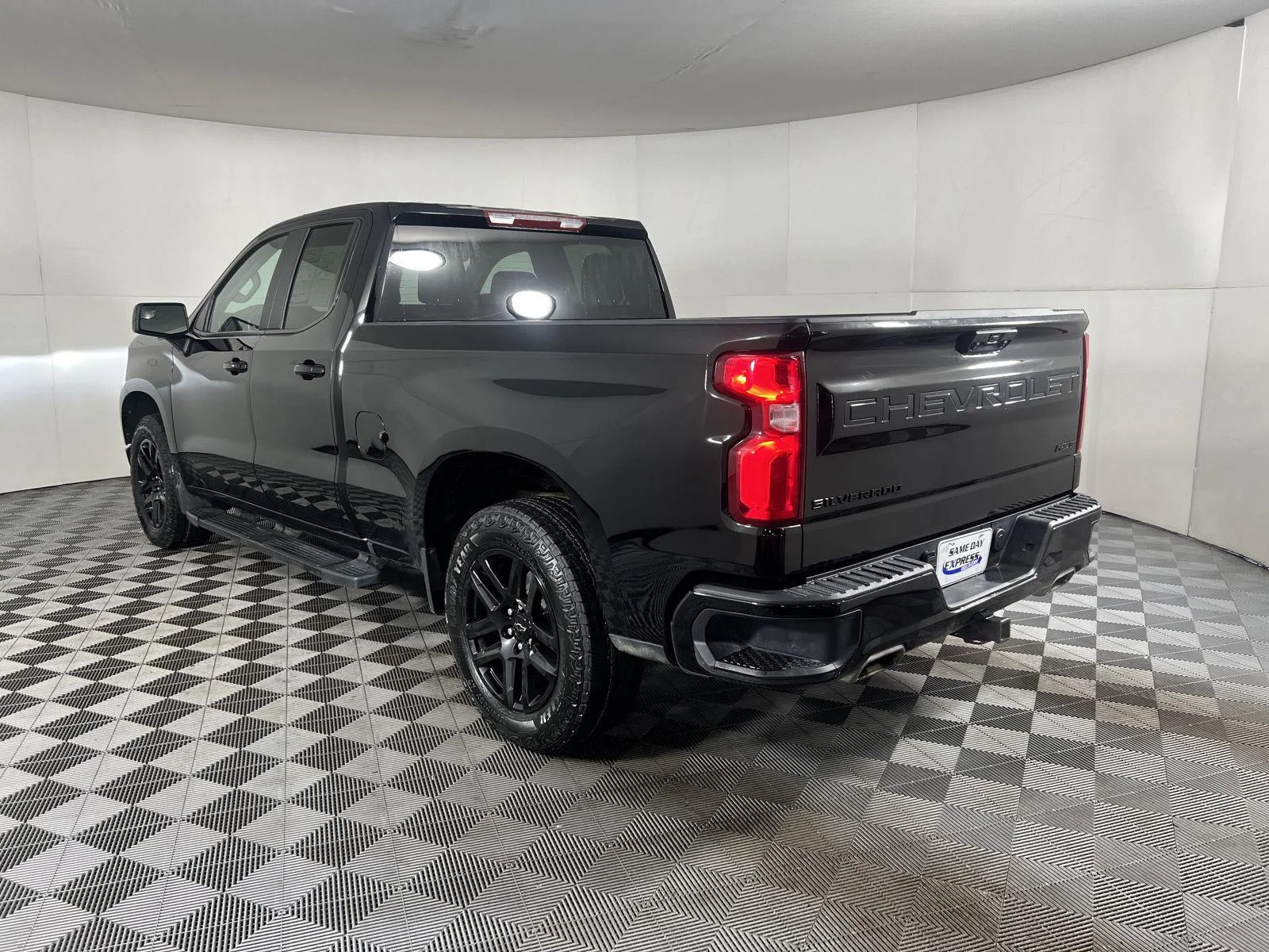 Used 2024 Black Chevrolet RST image 3