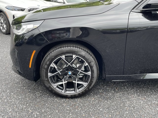 New 2026 Black Sapphire Metallic BMW 30 xDrive image 4