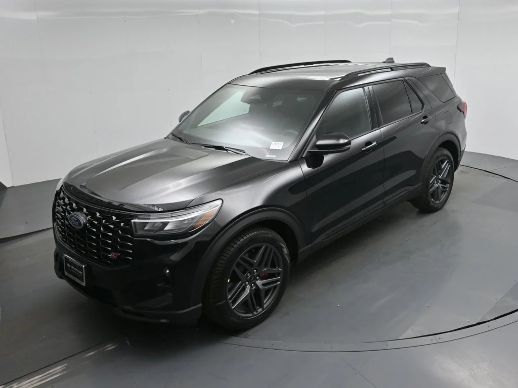 New 2026 Agate Black Metallic Ford ST image 36