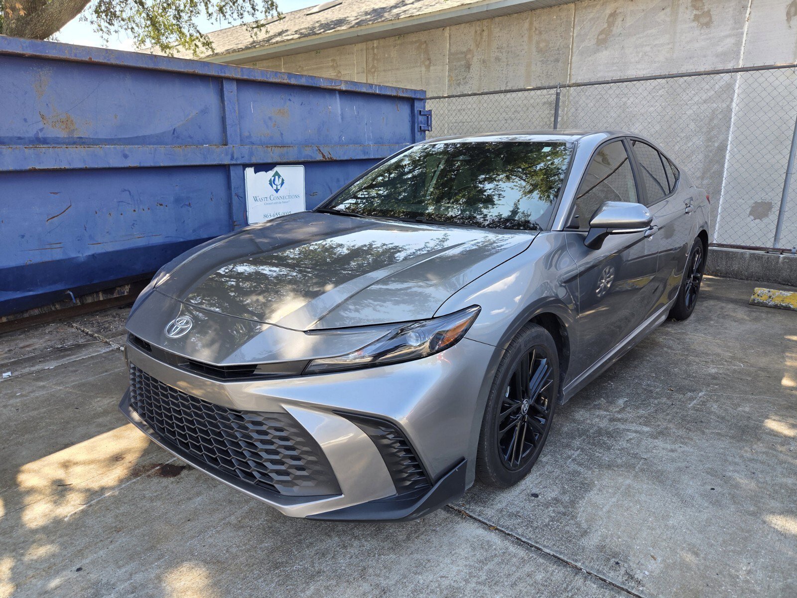 Used 2025  Toyota SE image 2