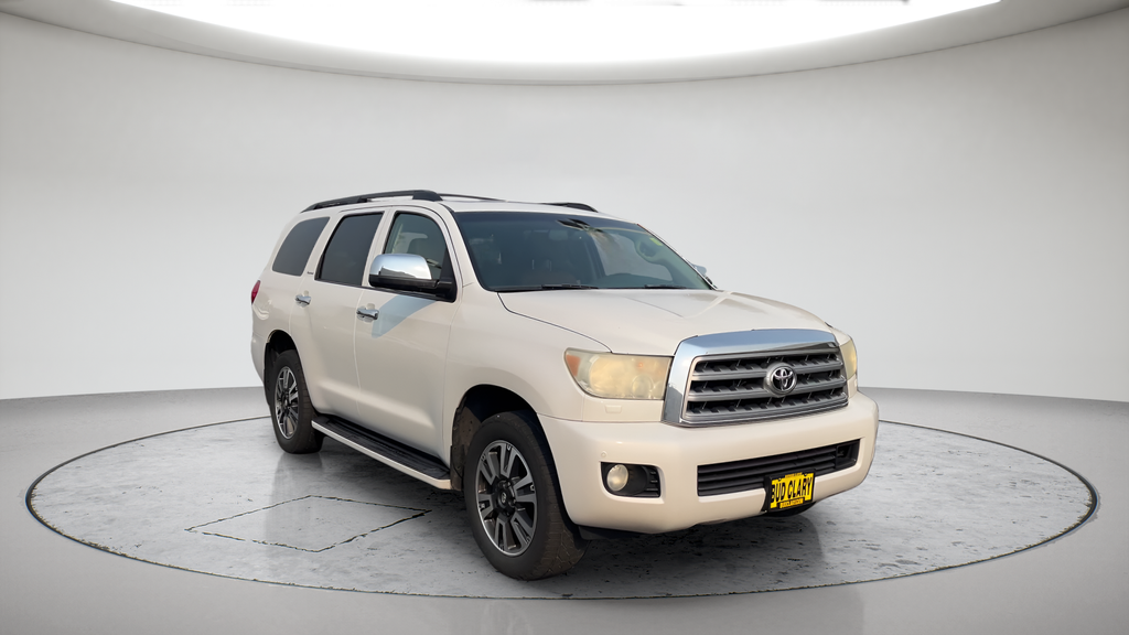 Used 2010 White Toyota Platinum image 1