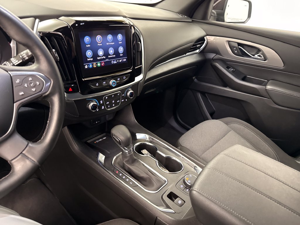 Used 2023 BLACK CHERRY METALLIC Chevrolet LT Cloth image 19