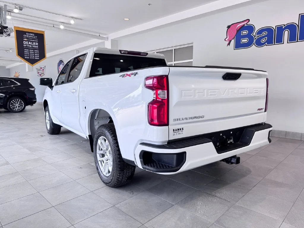 Certified Used 2023 Summit White Chevrolet RST image 5