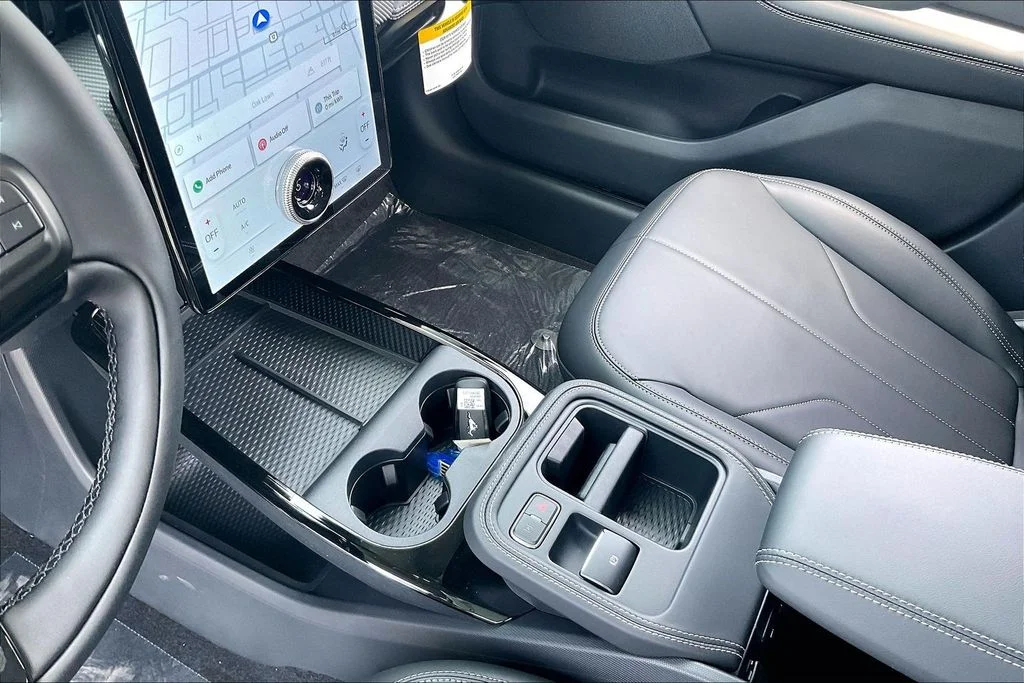 New 2026 Glacier Gray Metallic Tri-coat Ford Select image 16