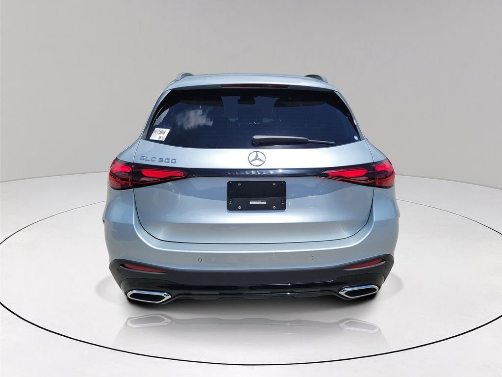 New 2027 Cirrus Silver Metallic Mercedes-Benz GLC 300 image 5