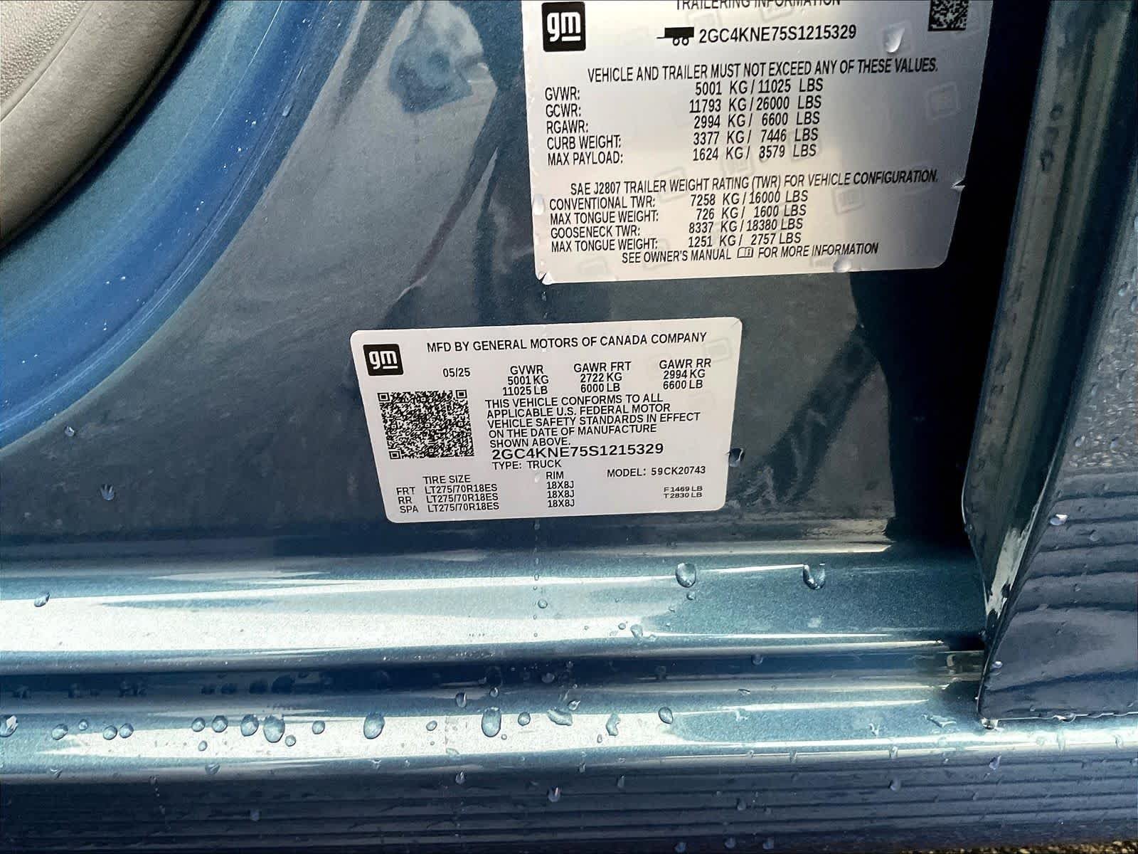 Certified Used 2025 Lakeshore Blue Metallic Chevrolet LT image 22