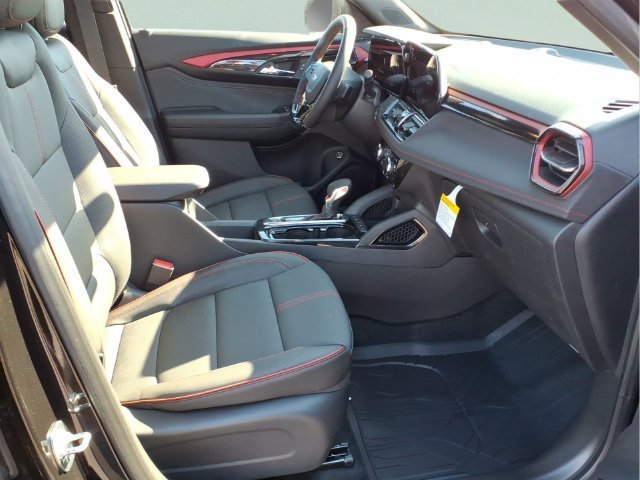 New 2026 Mosaic Black Metallic Chevrolet RS image 20