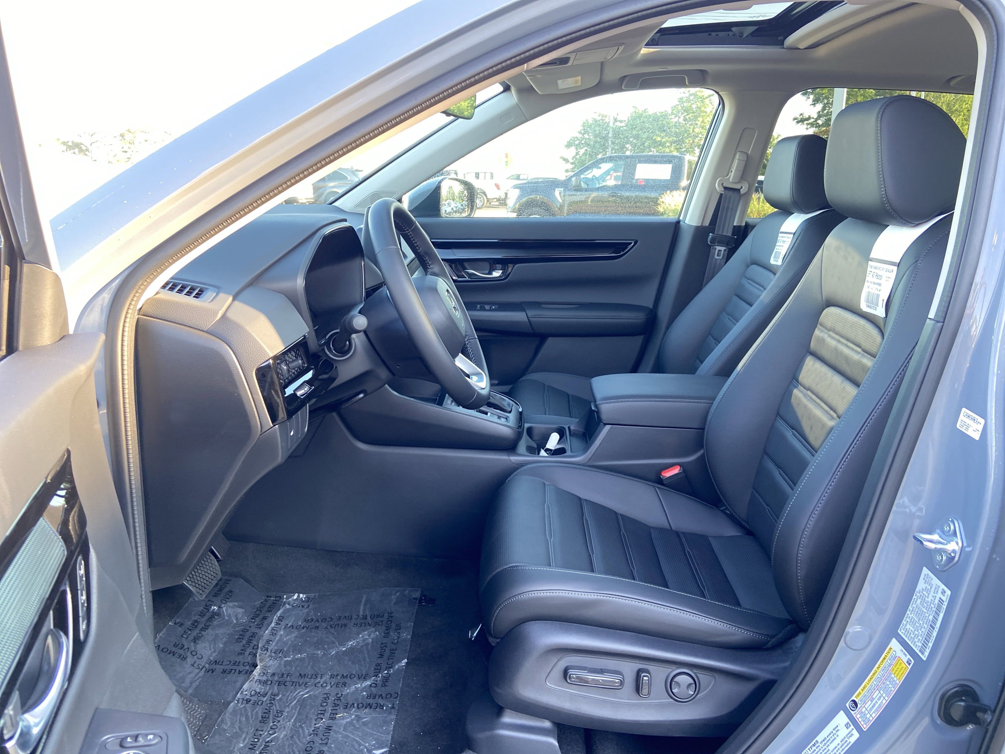 New 2026 Urban Gray Pearl Honda EX-L image 29