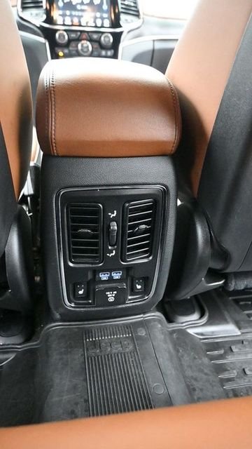 2020 Jeep Grand Cherokee Summit - Photo 22