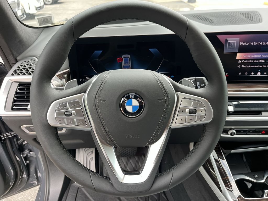 Used 2026 Gray Metallic BMW xDrive40i image 14