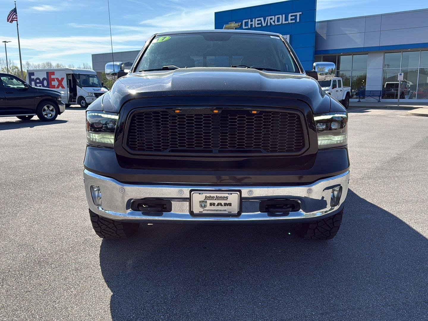 Used 2017 Luxury Brown Pearlcoat Ram Laramie image 15