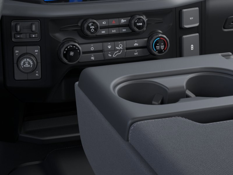 New 2026 Oxford White Ford XL image 15