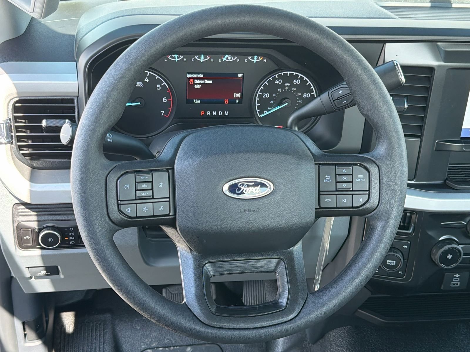 New 2026 Oxford White Ford F-250® XL image 22