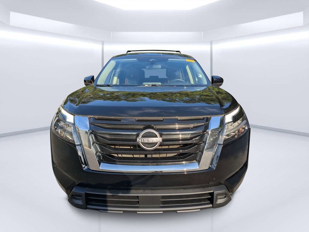 Used 2023 Black Nissan SV image 8