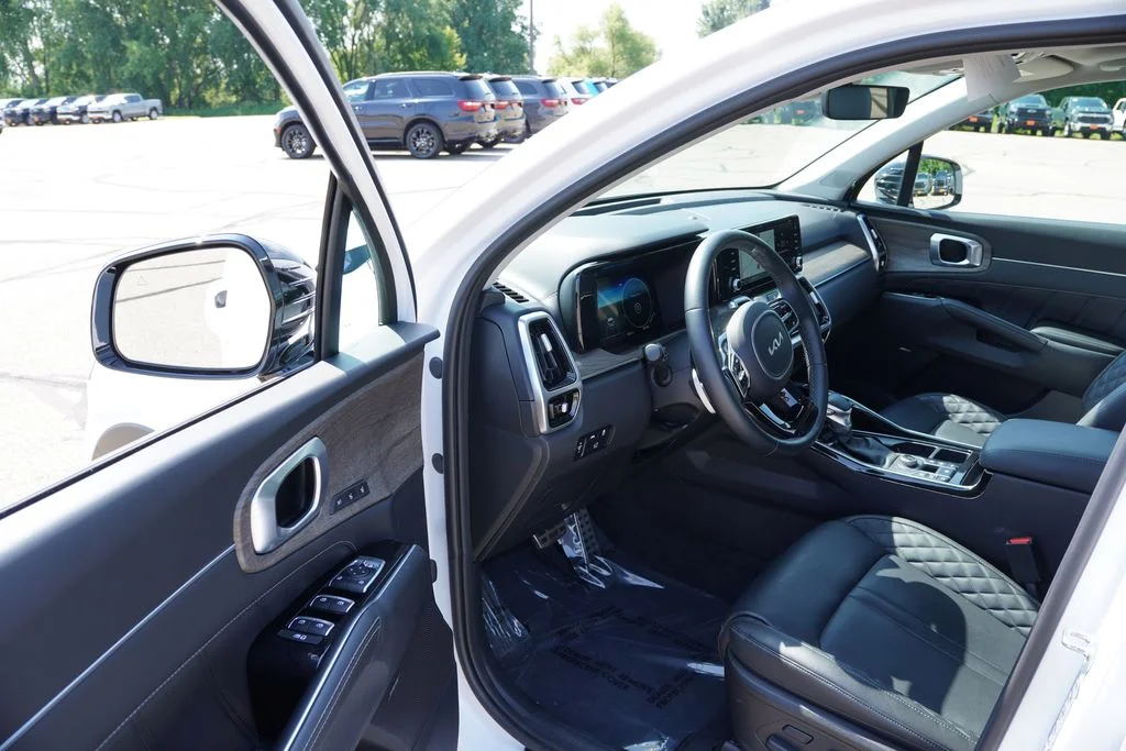 Used 2023 Glacial White Pearl Kia X-Line SX Prestige image 14