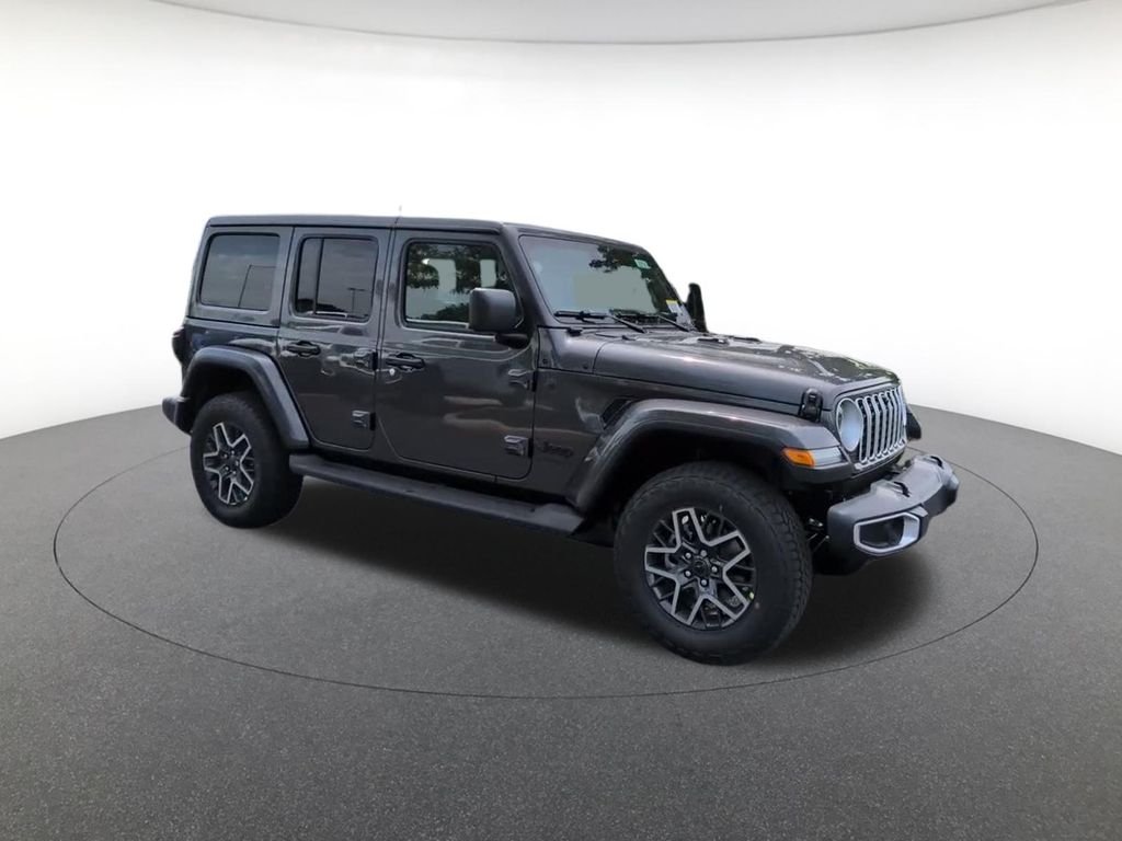 New 2026 Granite Crystal Metallic Clear-Coat Exterior Paint Jeep Sahara image 4