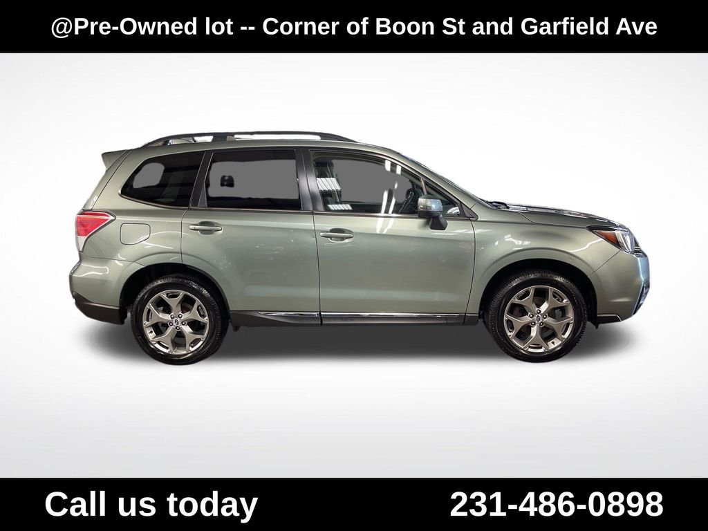 Used 2017 Green Subaru 2.5i Touring image 6