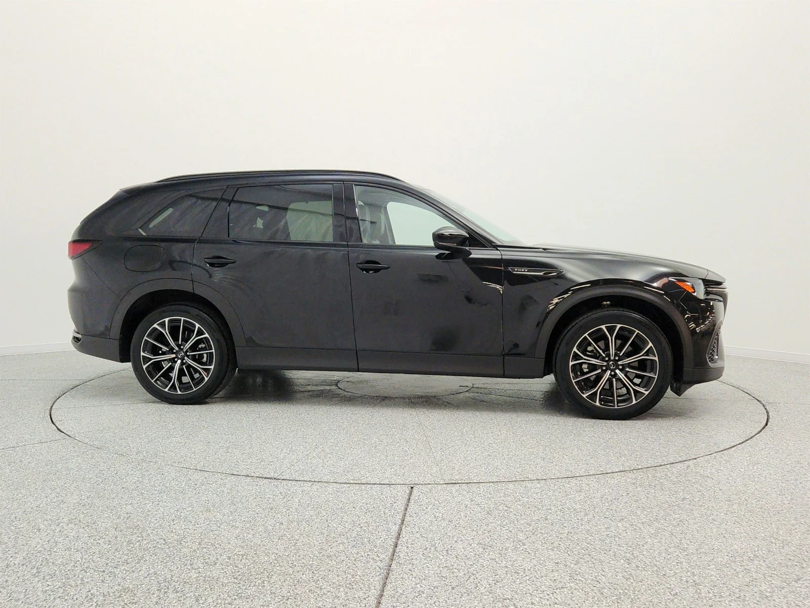 Used 2025 Jet Black Mica Mazda Premium Package AWD image 4