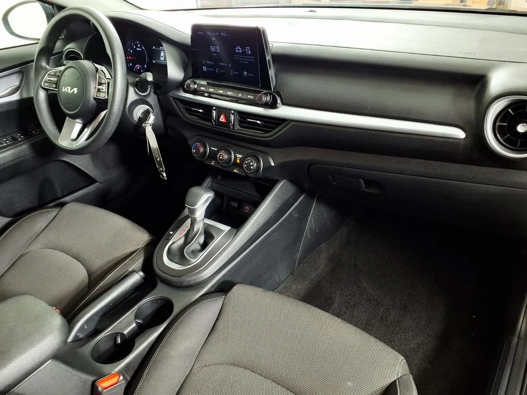 Certified Used 2024 Gray Kia LXS image 14