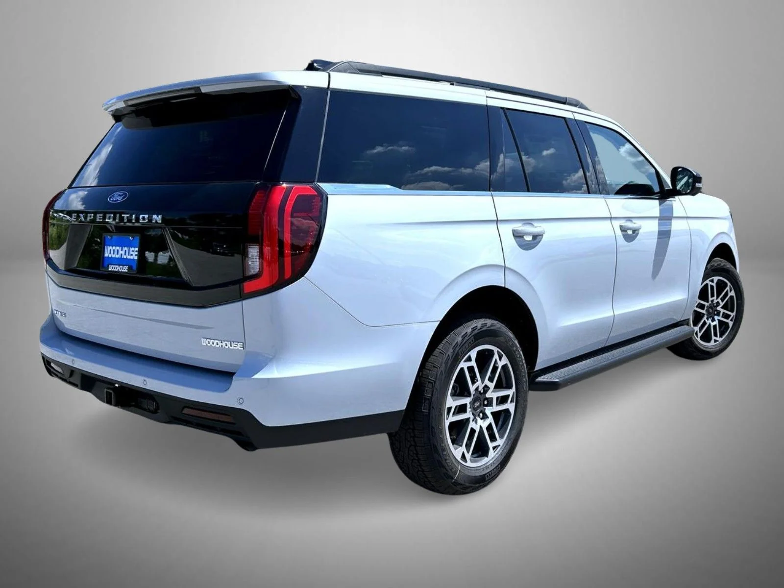 New 2026 Silver Ford Active image 5