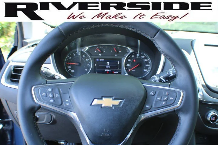 Used 2024 Lakeshore Blue Metallic Chevrolet LT image 8