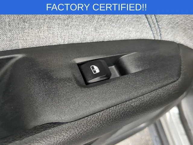 Used 2024 Gray Jeep Latitude image 25