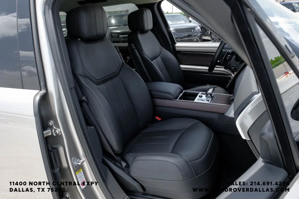 Certified Used 2023 Batumi Gold Premium Metallic Land Rover SE image 37