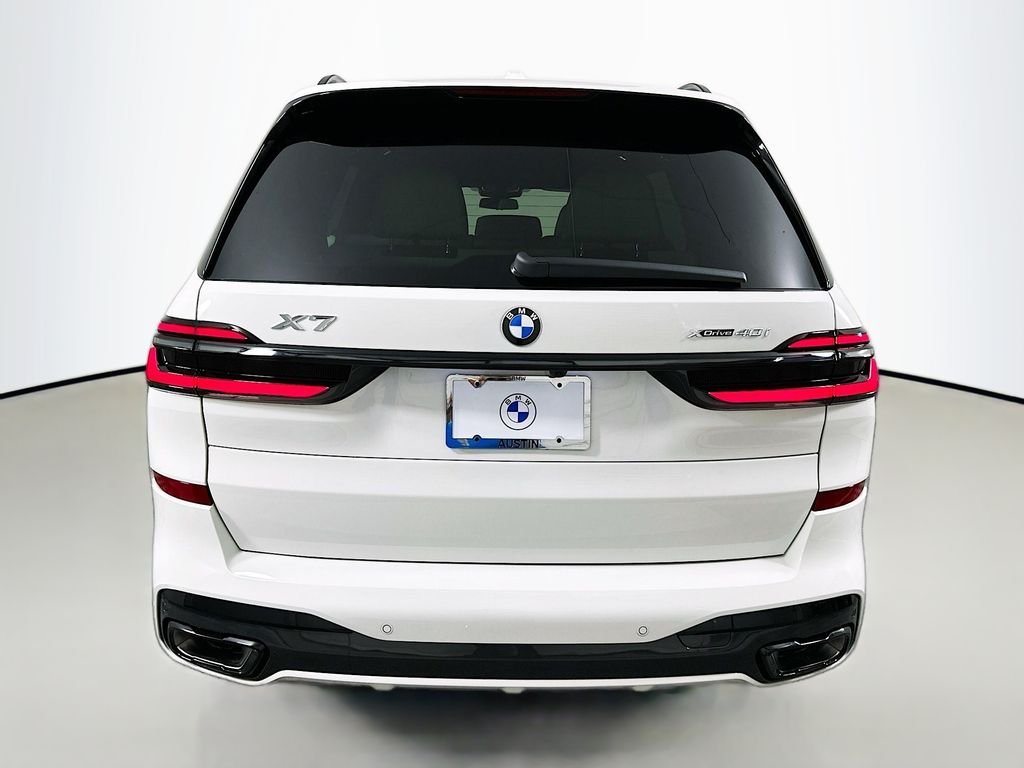 New 2027 Alpine White BMW xDrive40i image 6